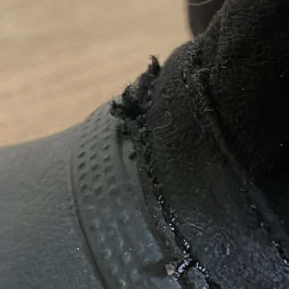 Black Faux Fur Winter Bloots size size 9 - Picture 16 of 16